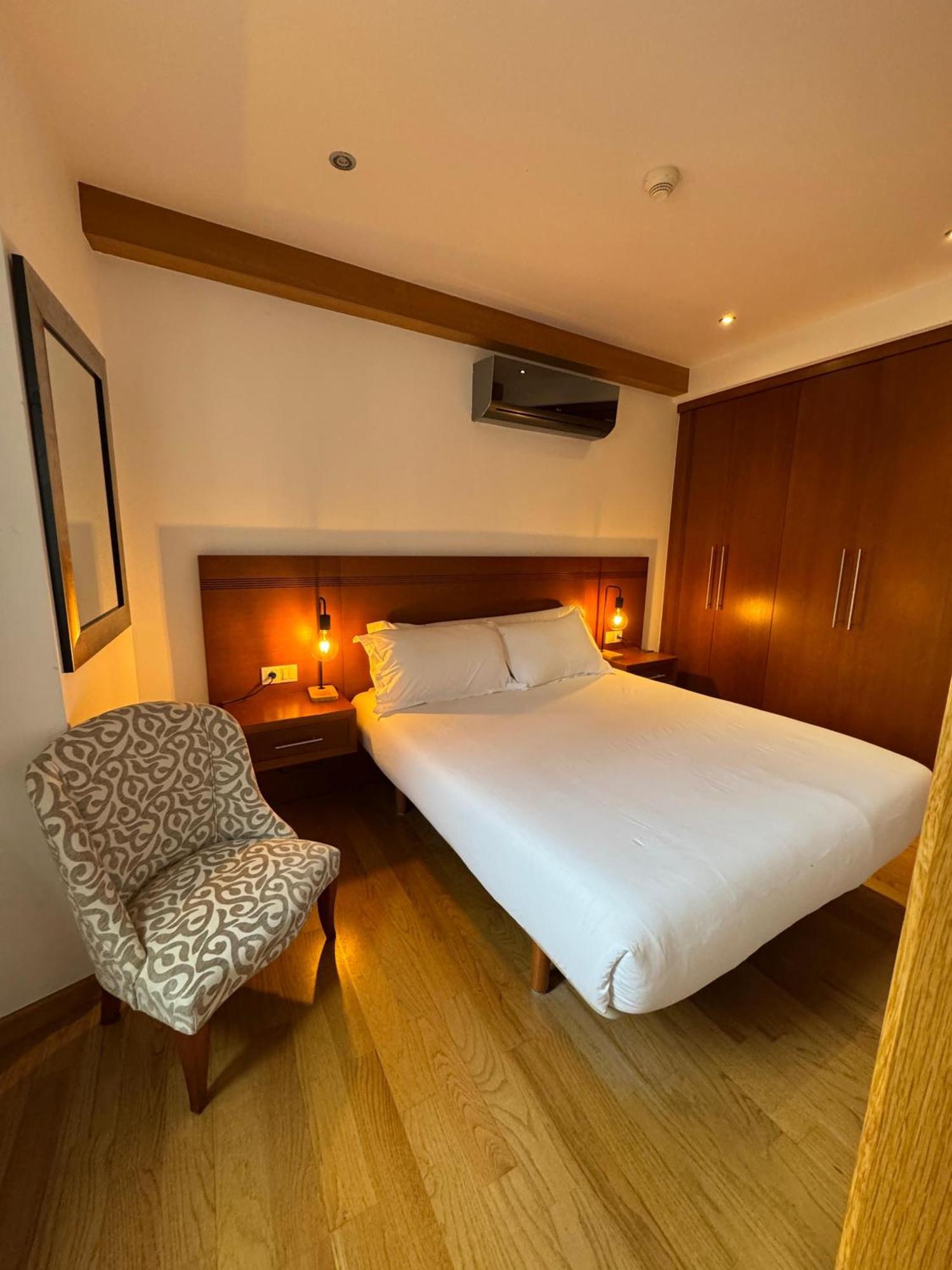 סנטיאגו דה קומפוסטלה Apartamentos Casa De La Inmaculada מראה חיצוני תמונה