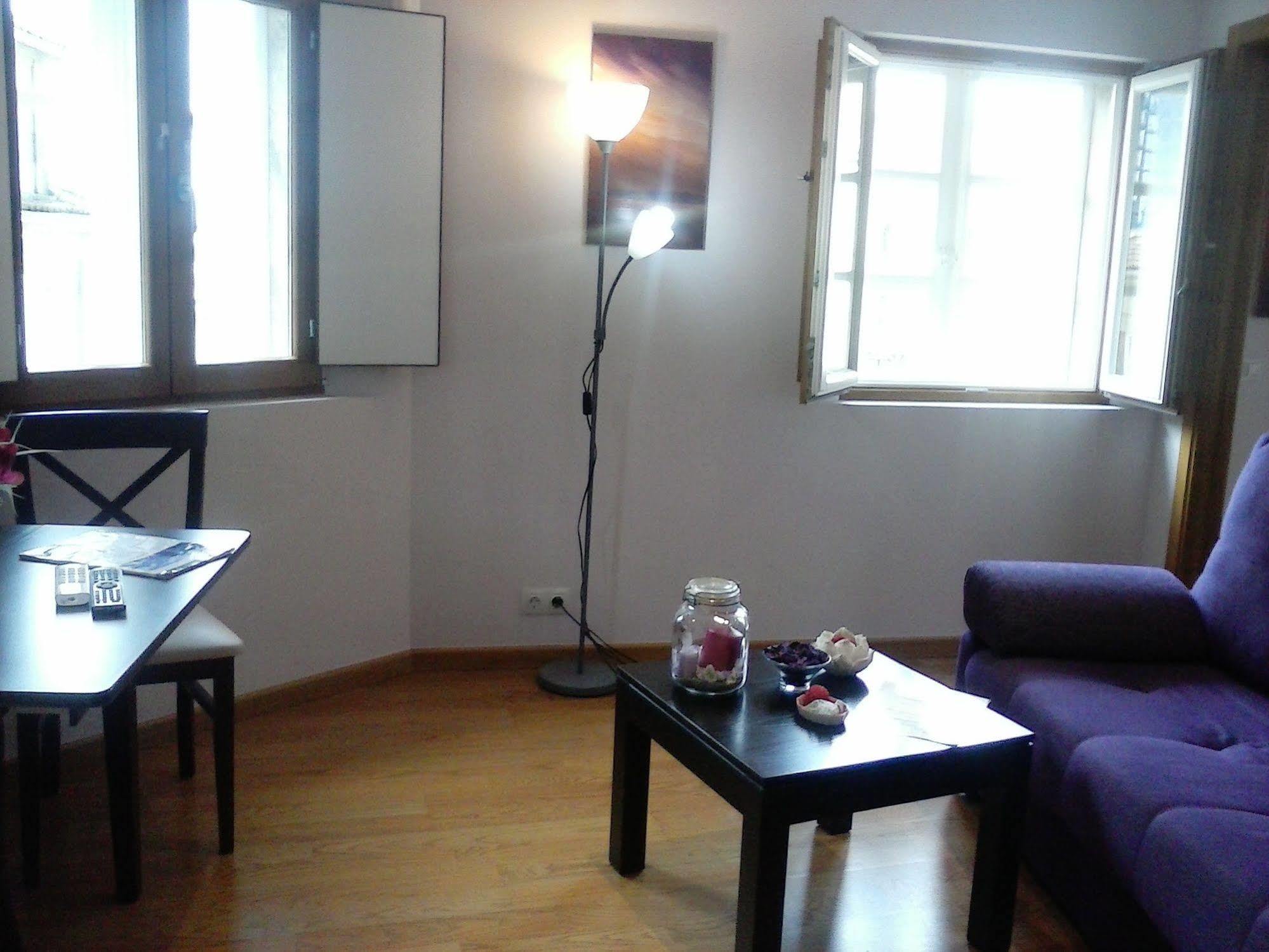 סנטיאגו דה קומפוסטלה Apartamentos Casa De La Inmaculada מראה חיצוני תמונה